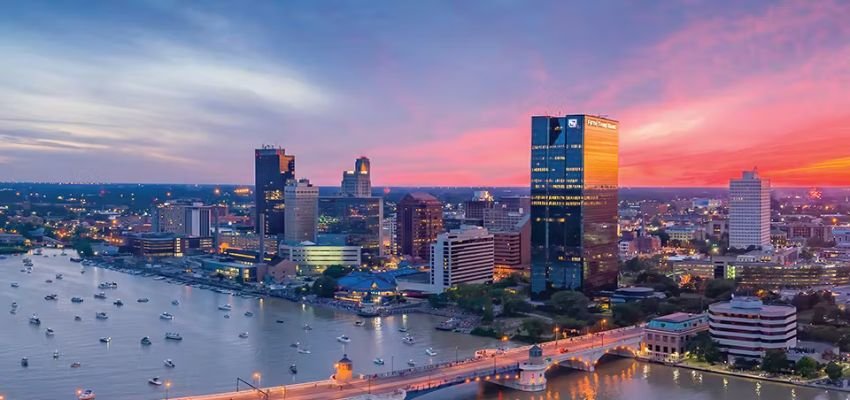 Allegiant Air Toledo Office in USA