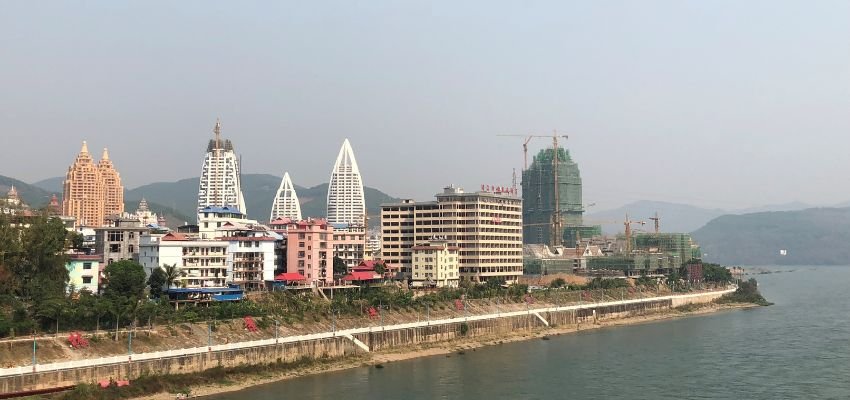 Jinghong